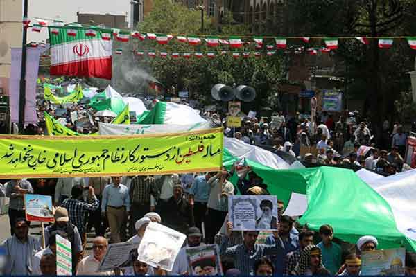 راهپیمایی دشمنشکن مردم قم در روز جهانی قدس آغاز شد راهپیمایی دشمنشکن مردم قم در روز جهانی قدس آغاز شد