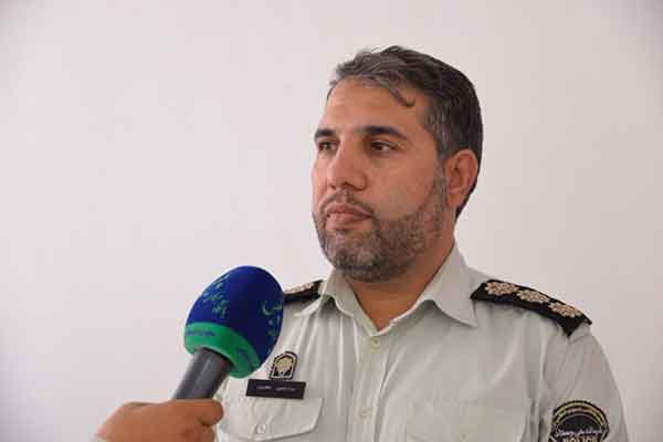 خودرو ال 90 با بیش از 300 میلیون تومان بار قاچاق در قم توقیف شد خودرو ال 90 با بیش از 300 میلیون تومان بار قاچاق در قم توقیف شد