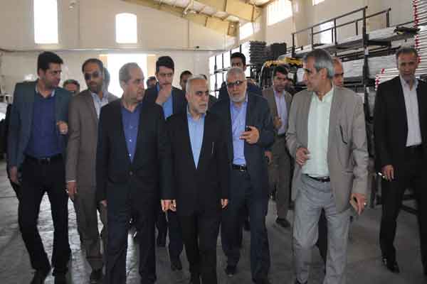 صادرات کشور بسیار مطلوب است صادرات کشور بسیار مطلوب است