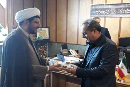قم به عنوان پایتخت کتاب ایران انتخاب می شود قم به عنوان پایتخت کتاب ایران انتخاب می شود