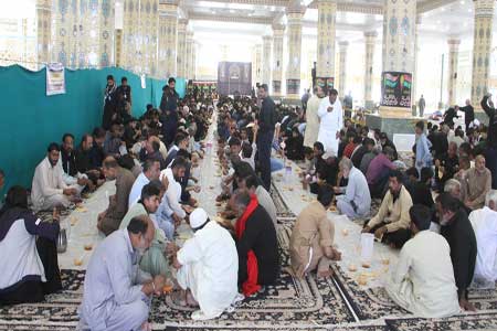 پذیرایی از 13500 زائرغیرایرانی در موکب مسجد مقدس جمکران پذیرایی از 13500 زائرغیرایرانی در موکب مسجد مقدس جمکران