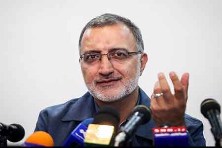 دشمن با تشدید تحریمها قصد دارد مردم و نظام را مقابل هم قرار دهد دشمن با تشدید تحریمها قصد دارد مردم و نظام را مقابل هم قرار دهد