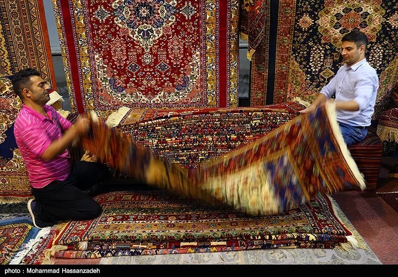 برگزاری هفدهمین نمایشگاه فرش دستباف در قم برگزاری هفدهمین نمایشگاه فرش دستباف در قم