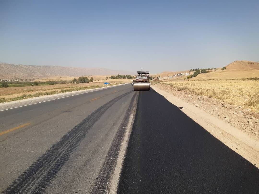 ۱۲ کیلومتر از محور ترانزیتی قم – تهران در راستای ارتقای ایمنی راهها ترمیم شد ۱۲ کیلومتر از محور ترانزیتی قم – تهران در راستای ارتقای ایمنی راهها ترمیم شد