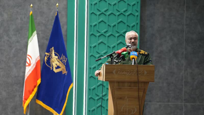 دشمن در طراحی برنامه‌های خود شکست خورد