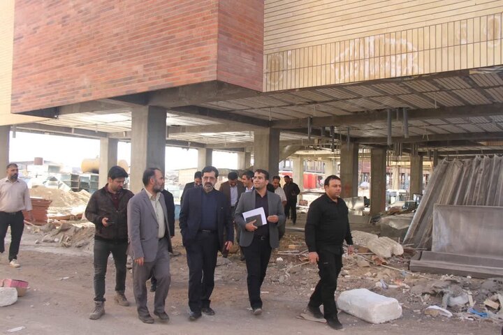 بازدید استاندار قم از پروژه ۵۶۰ هکتاری طرح نهضت ملی مسکن قم بازدید استاندار قم از پروژه ۵۶۰ هکتاری طرح نهضت ملی مسکن قم