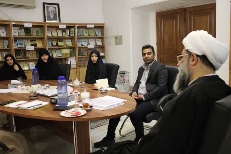 مسائل فقهی بانوان و ناباروری با حضور آیت الله فاضل لنکرانی بررسی شد مسائل فقهی بانوان و ناباروری با حضور آیت الله فاضل لنکرانی بررسی شد