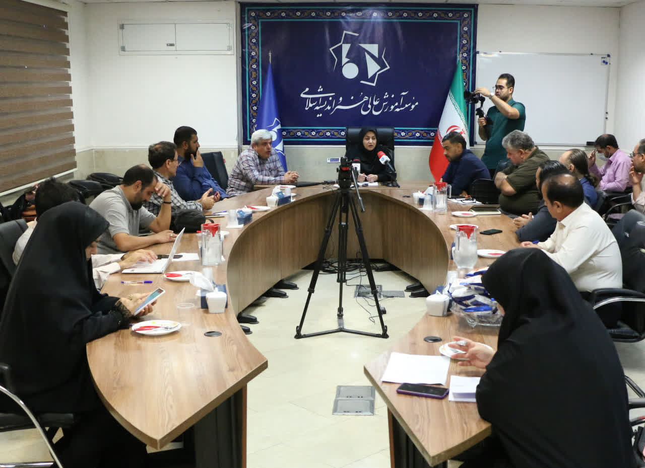  دومین سوگواره ملی هنر و اندیشه عاشورایی در قم برگزار می شود