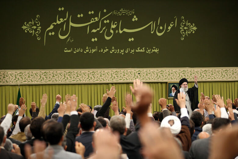 دولت هر مقدار که خرج آموزش و پرورش کند، سرمایه و افتخار است