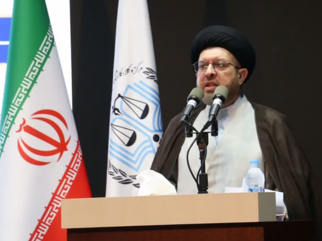 قضاوت و وکالت، دو بال پرواز عدالت هستند قضاوت و وکالت، دو بال پرواز عدالت هستند