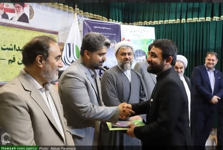 برگزیدگان رویدادهای «سرباز مقاومت» و «میثاق» تجلیل شدند برگزیدگان رویدادهای «سرباز مقاومت» و «میثاق» تجلیل شدند