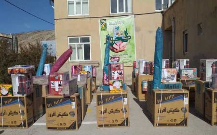 ۱۸ سری جهیزیه به نوعروسان قمی اهدا شد ۱۸ سری جهیزیه به نوعروسان قمی اهدا شد