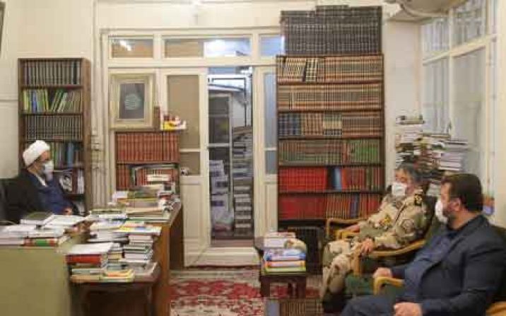 کرونا را باید از طریق مسائل علمی و معنوی حل و فصل کرد کرونا را باید از طریق مسائل علمی و معنوی حل و فصل کرد