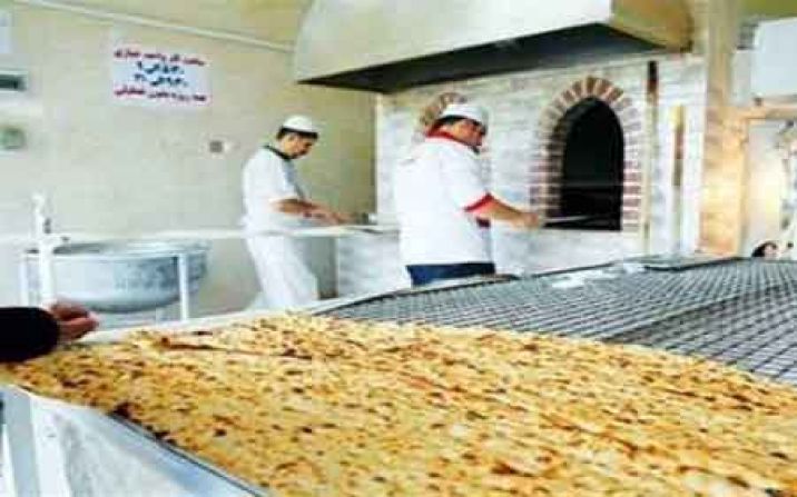  ۶۴۰ نانوایی در استان قم به دستگاه پوز خرید نان مجهز شدند