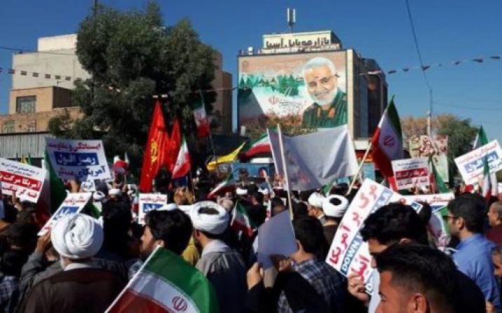 فریاد استکبار ستیزانه مرگ بر آمریکا در استان قم طنین انداز شد فریاد استکبار ستیزانه مرگ بر آمریکا در استان قم طنین انداز شد