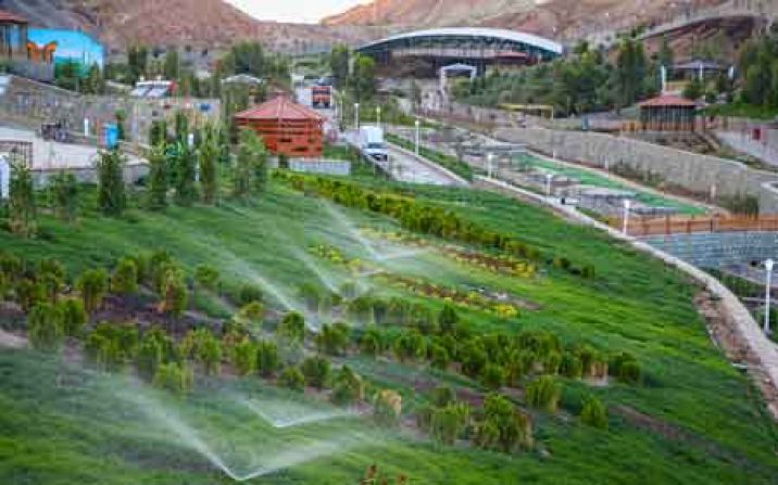 کلانپروژههای تفریحی قم بهزودی افتتاح میشوند کلانپروژههای تفریحی قم بهزودی افتتاح میشوند