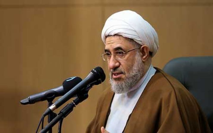 قوانین ما باید منشاء الهی وفقهی داشته باشد قوانین ما باید منشاء الهی وفقهی داشته باشد
