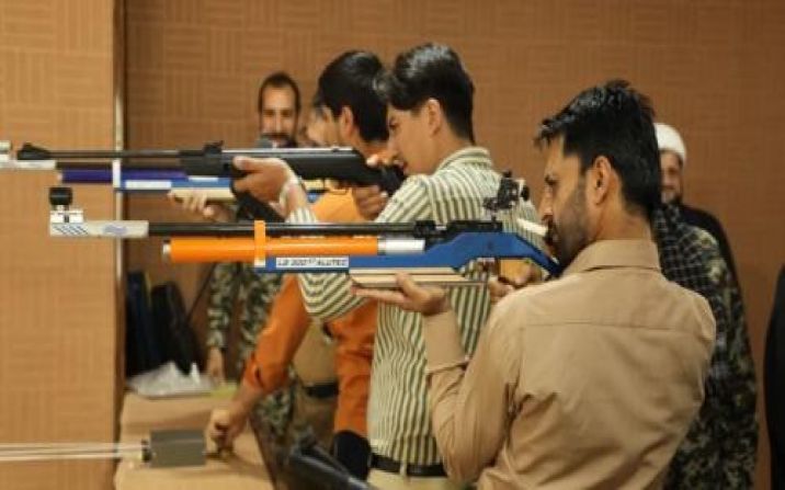 اولین سالن تیراندازی در منطقه نیروگاه قم افتتاح شد اولین سالن تیراندازی در منطقه نیروگاه قم افتتاح شد